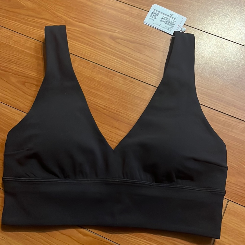 Lululemon Align V-Neck Bra C/D